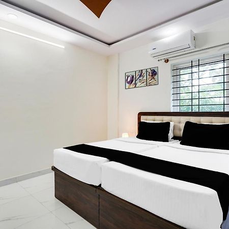 Townhouse Bidadi Formerly Royal Garuda Exterior photo